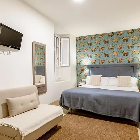 Nuea Santa Cruz Gæstehus