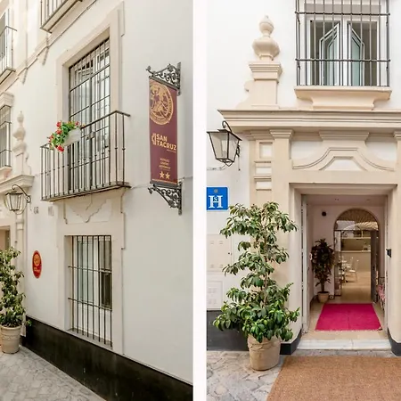 Guest house Nuea Santa Cruz Seville