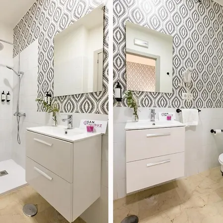 Nuea Santa Cruz Guest house 2*
